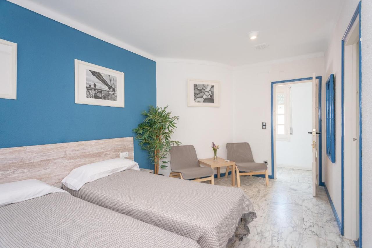 Villa Requesens On Canal Empuriabrava Eksteriør billede